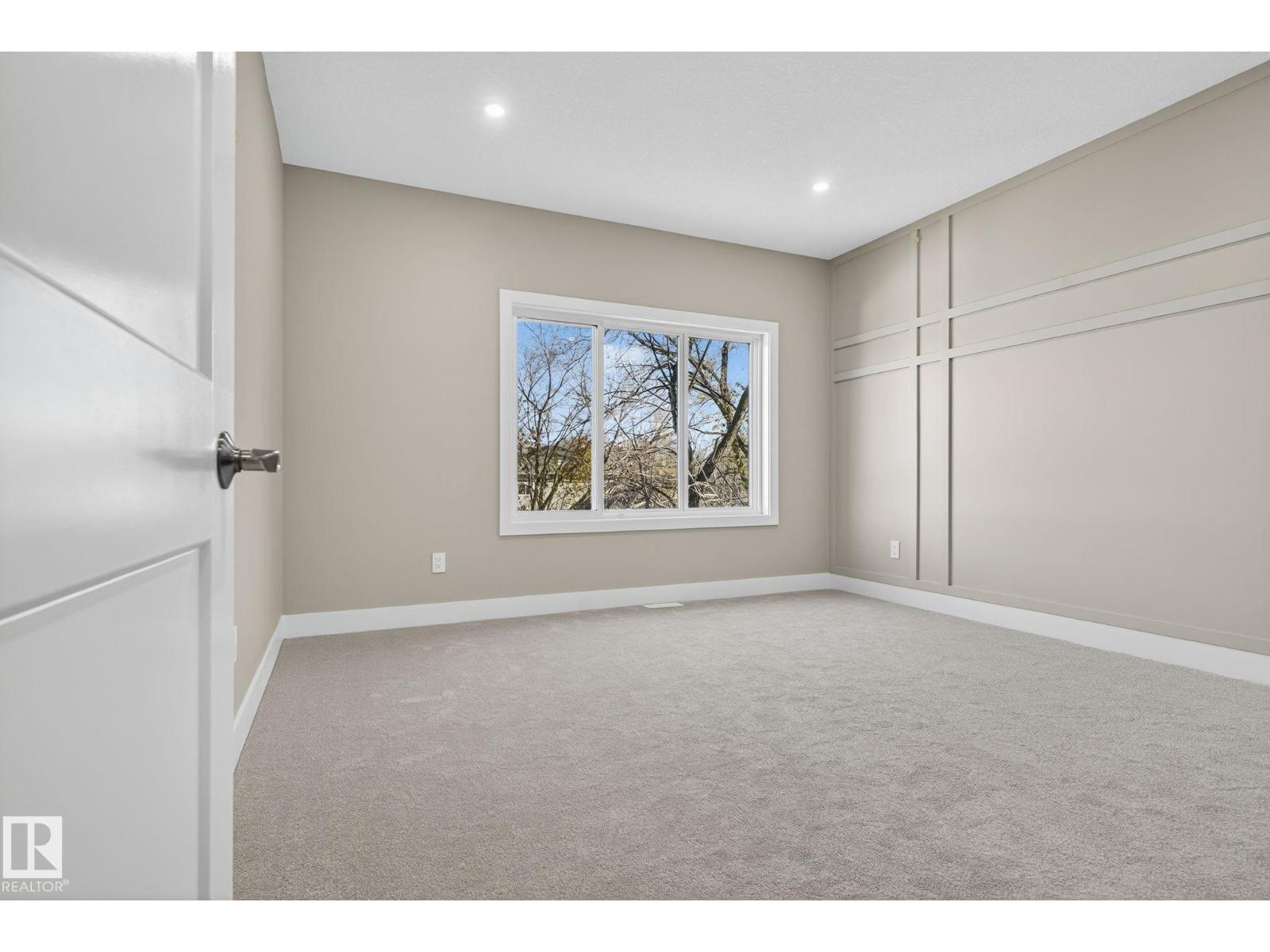9736 73 AV NW - Image 29