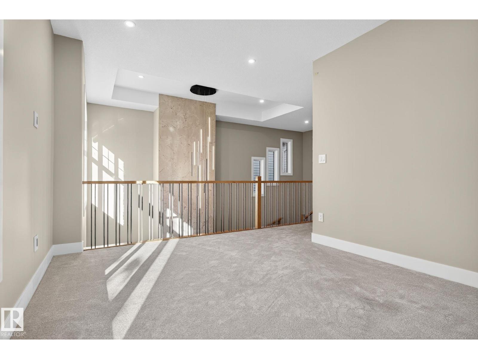 9736 73 AV NW - Image 31