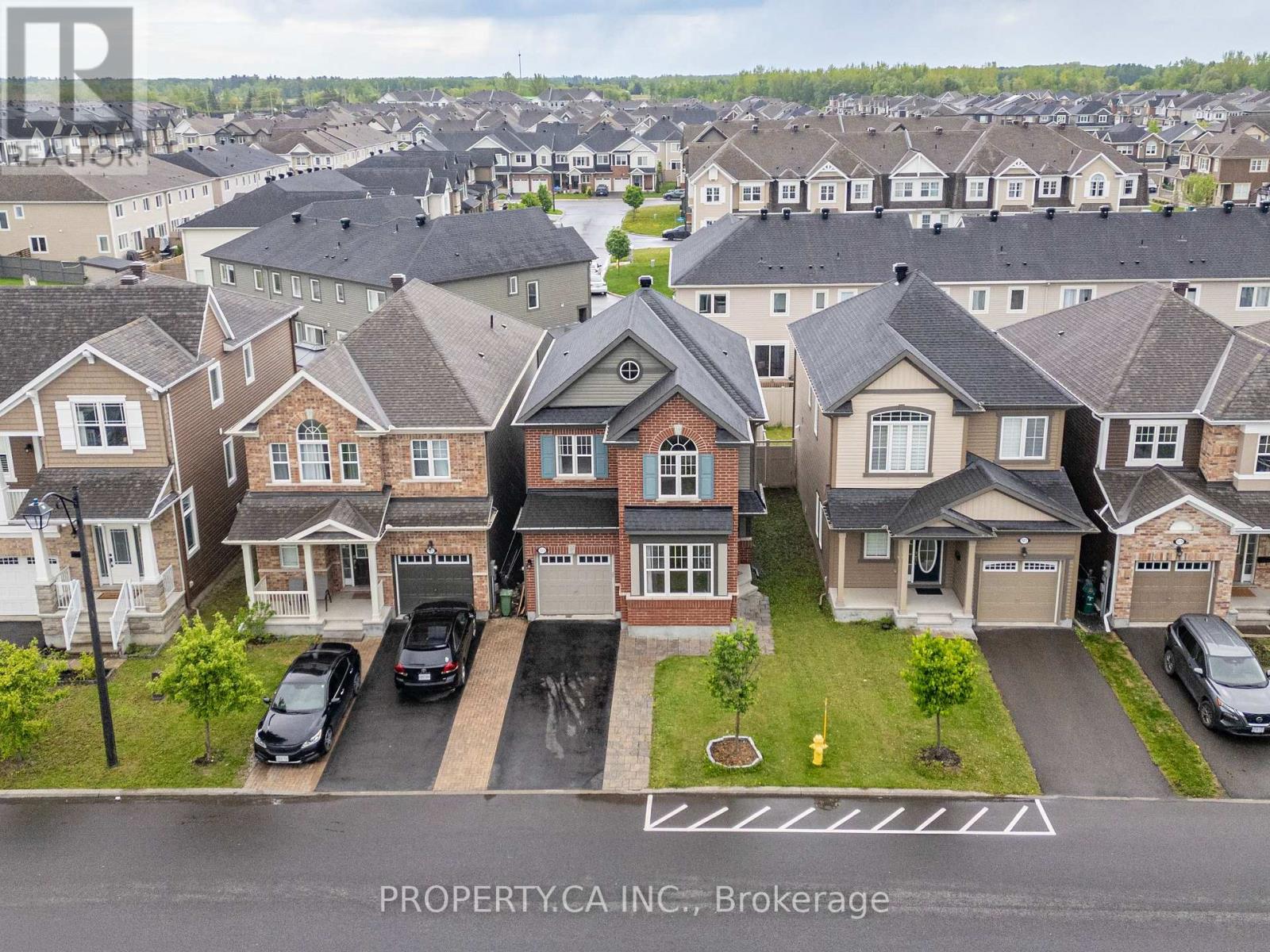 125 SWEETVALLEY DRIVE, Ottawa — photo 4