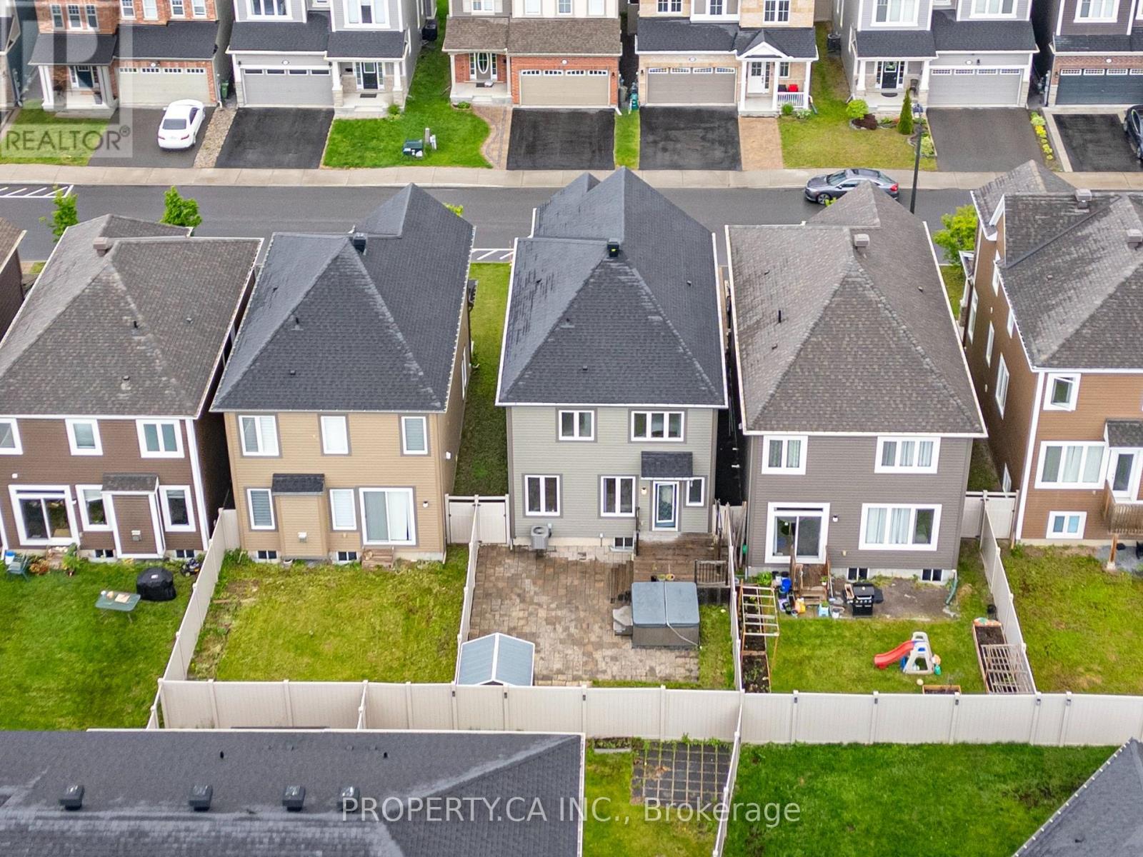 125 SWEETVALLEY DRIVE, Ottawa — photo 6