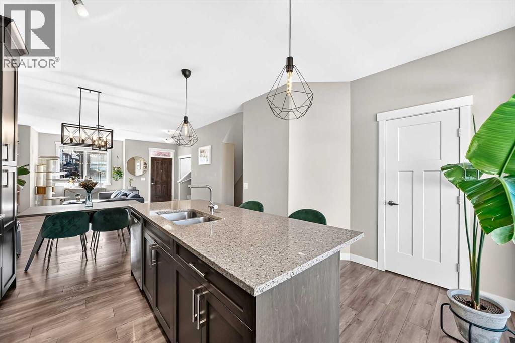 601 Evanston Manor NW - 11