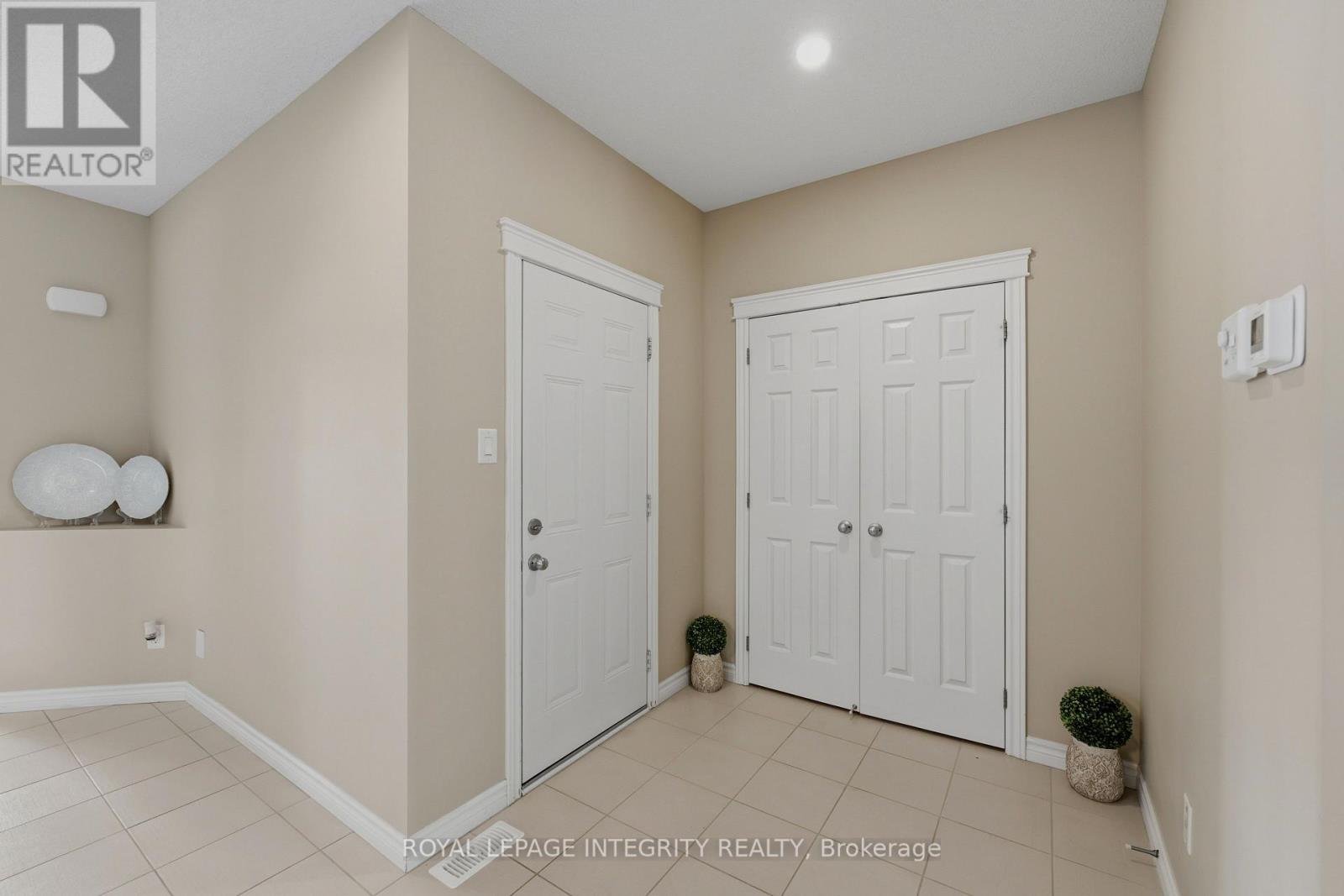 277 HUNTSVILLE DRIVE, Ottawa — photo 9