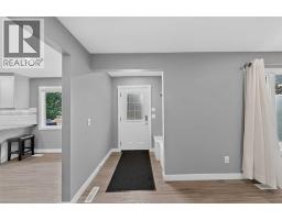 2110 15 Avenue S - photo 2