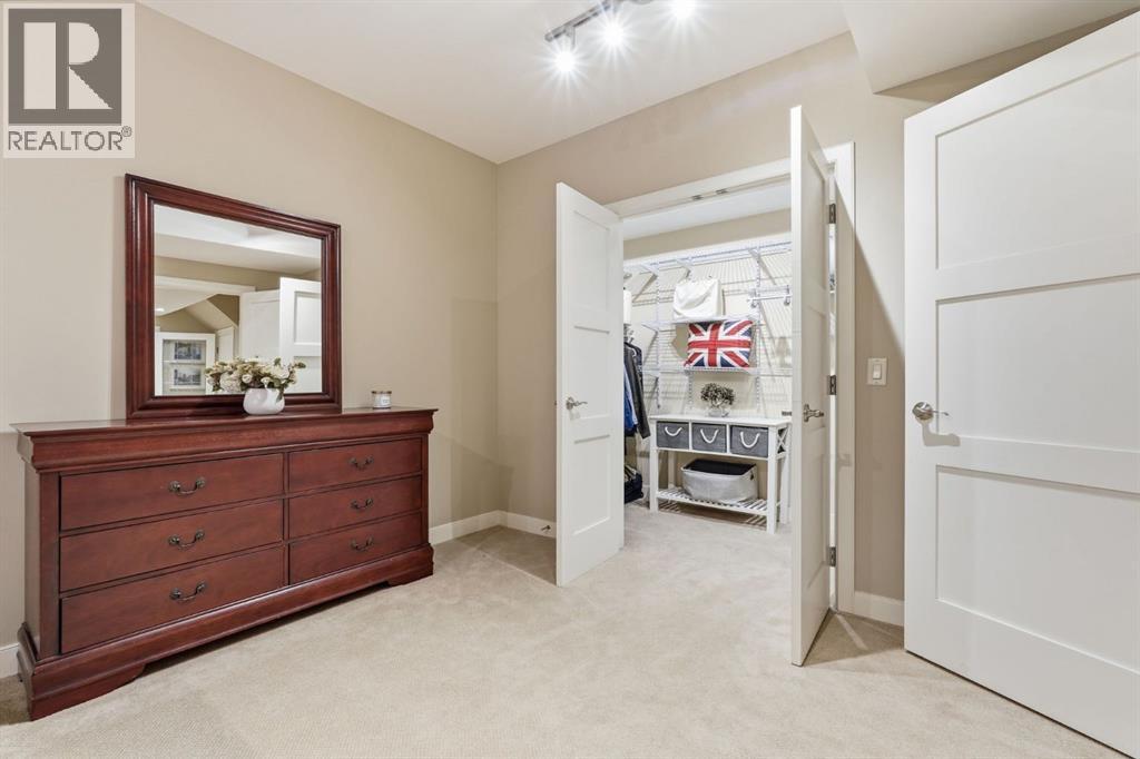 2409 Westmount Road NW - photo 35