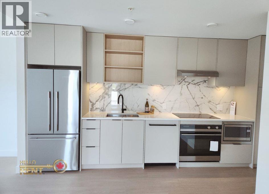 #667 422 3RD Street, North Vancouver, British Columbia, V7L0K1, North Vancouver, British Columbia — photo 2 of 5