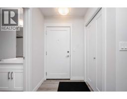 202, 30 Walgrove Walk SE - photo 5
