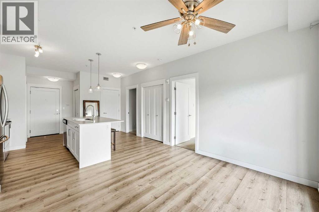 202, 30 Walgrove Walk SE - photo 10