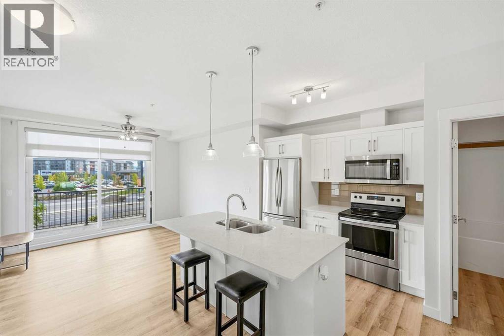 202, 30 Walgrove Walk SE - photo 6