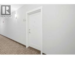 202, 30 Walgrove Walk SE - photo 4