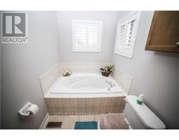 3355 Fountain Park Avenue, Mississauga, ON L5M7E2 Photo 13