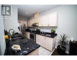 3355 Fountain Park Avenue, Mississauga, ON L5M7E2 Photo 6