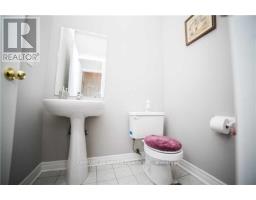 3355 Fountain Park Avenue, Mississauga, ON L5M7E2 Photo 8