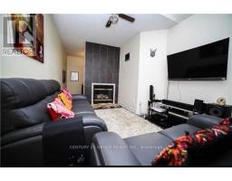 3355 Fountain Park Avenue, Mississauga, ON L5M7E2 Photo 9