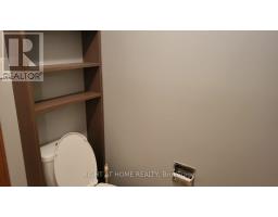 31 Manitou Crescent, Brampton, ON L6S2Z6 Photo 14