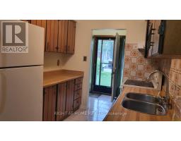 31 Manitou Crescent, Brampton, ON L6S2Z6 Photo 7