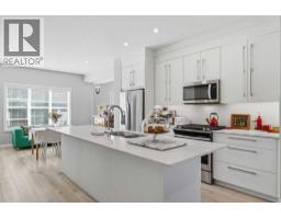 416 West Lakeview Drive, Chestermere, AB T1X2A4 Photo 10