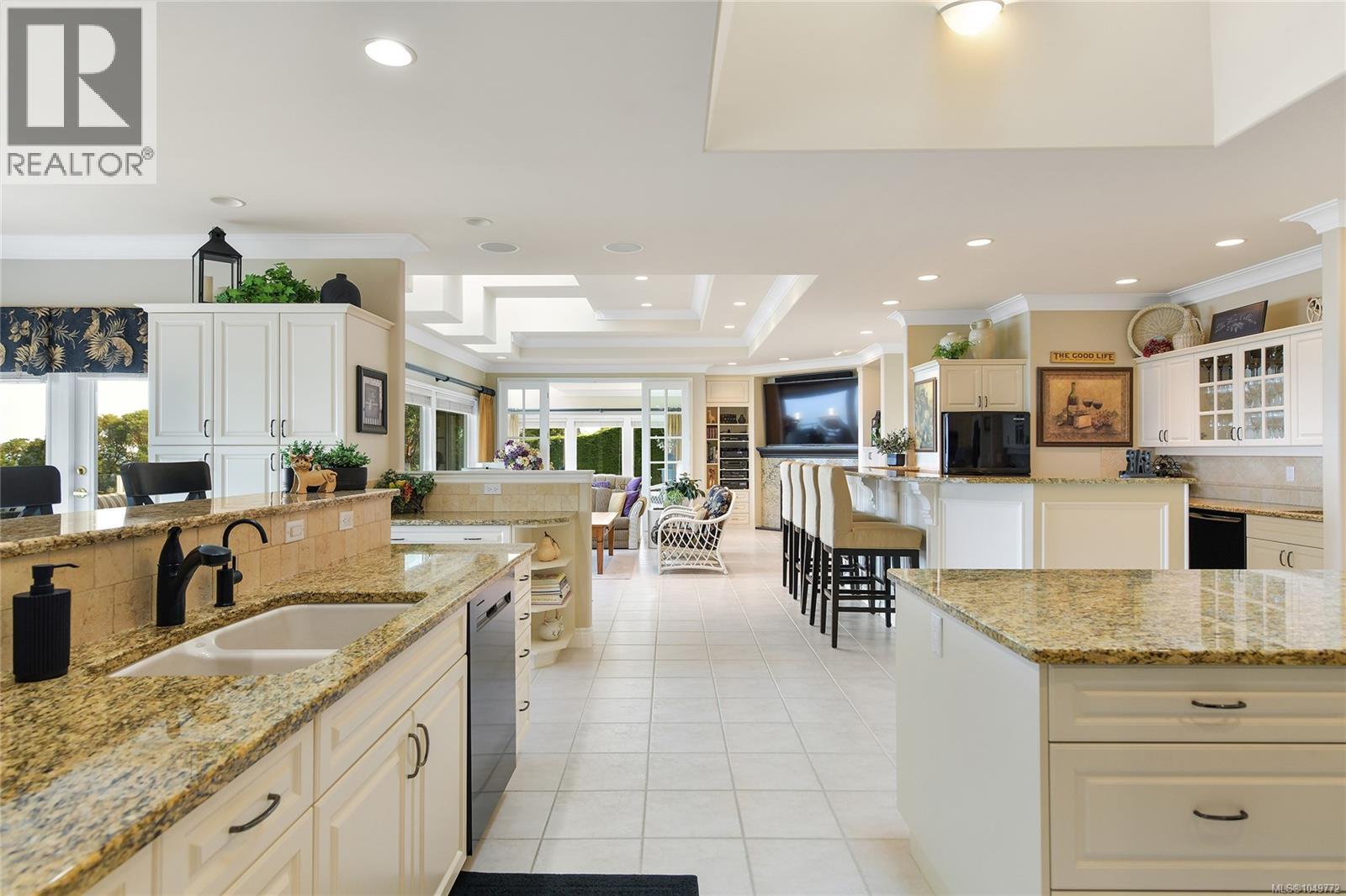 4532 Gordon Point Dr - Image 34