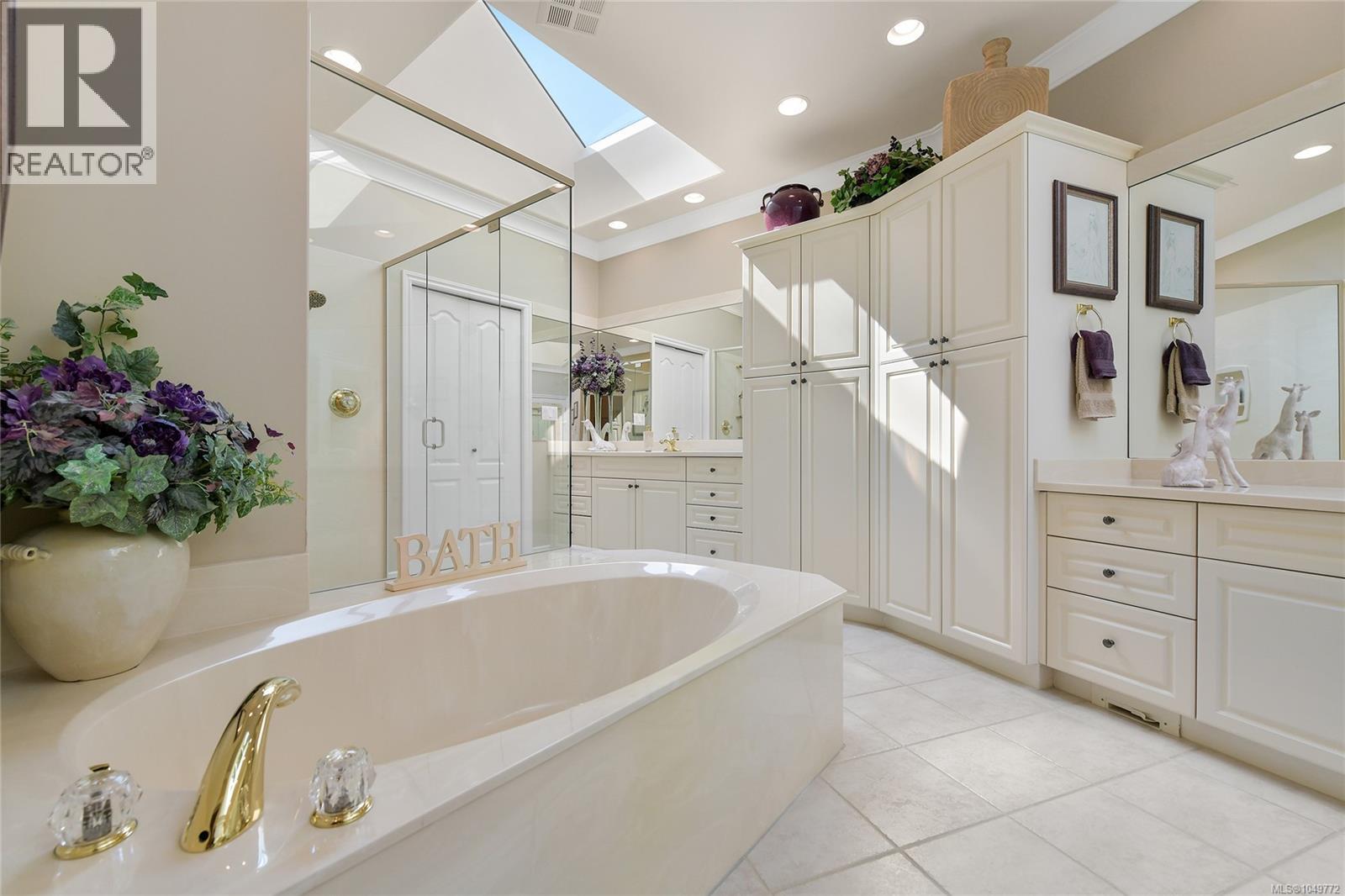 4532 Gordon Point Dr - 49