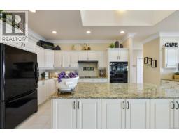 4532 Gordon Point Dr, Saanich, BC V8N6L2 Photo 33