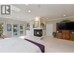 4532 Gordon Point Dr, Saanich, BC V8N6L2 Photo 40