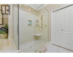 4532 Gordon Point Dr, Saanich, BC V8N6L2 Photo 44
