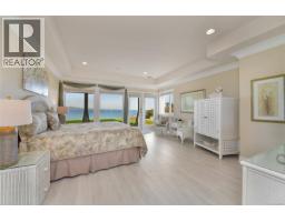 4532 Gordon Point Dr, Saanich, BC V8N6L2 Photo 65