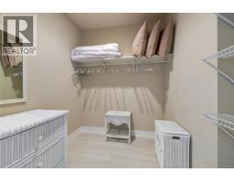 4532 Gordon Point Dr, Saanich, BC V8N6L2 Photo 67
