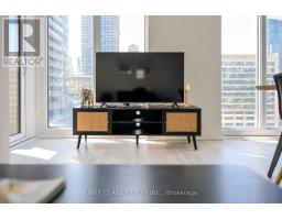 826 - 251 Jarvis Street, Toronto, ON M5B0C3 Photo 9