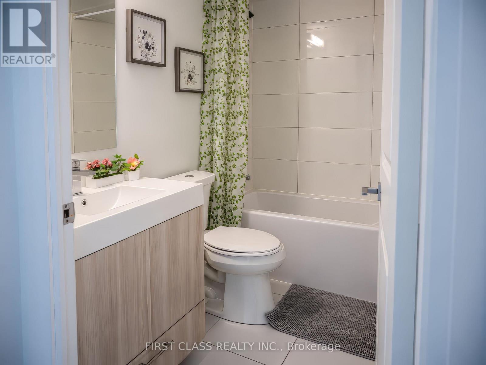 #826 251 JARVIS STREET - 15