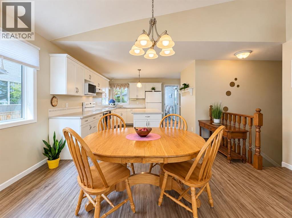 Listing photo – 5842 65 Avenue, Rocky Mountain House