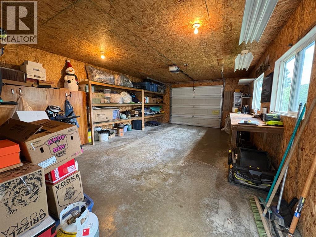 Detached Garage