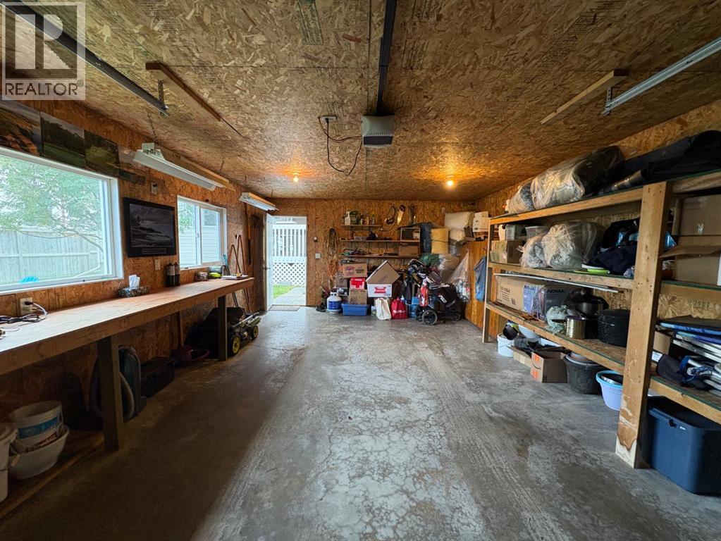 Listing photo – 5842 65 Avenue, Rocky Mountain House