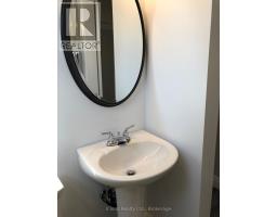 2c - 795 Lakeshore Road E, Mississauga, ON L5E1C8 Photo 10