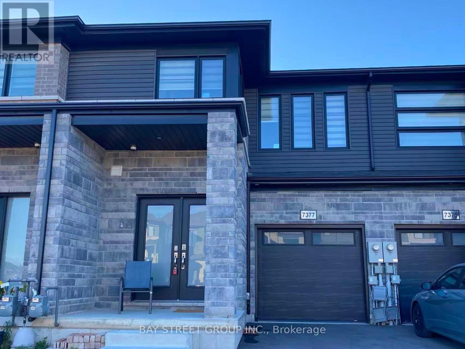 7377 MARVEL DRIVE, Niagara Falls (Brown)