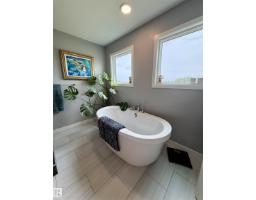 7135 Edgemont Wy Nw, Edmonton, AB T6M1K1 Photo 54