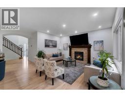 Primary Bedroom - 109 Evanscove Heights, Calgary, AB T3P0A4 Photo 8