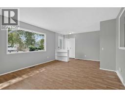 Kitchen - 7935 Huntwick Hill Ne, Calgary, AB T2K4G9 Photo 10
