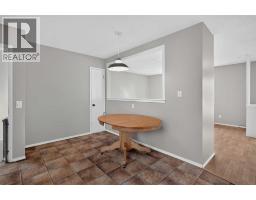 3pc Bathroom - 7935 Huntwick Hill Ne, Calgary, AB T2K4G9 Photo 12