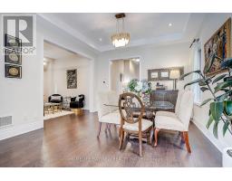 13 Cottonwood Hollow Court, Aurora, ON L4G3L8 Photo 16