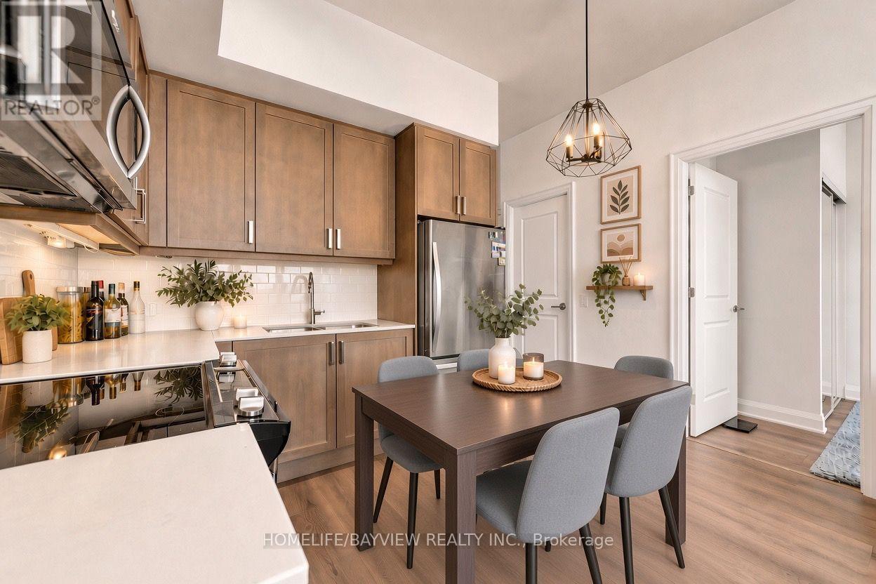 2007 - 20 GATINEAU DRIVE, Vaughan (Beverley Glen) — photo 4