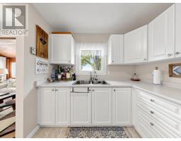 2156 Lakeshore Drive, Ramara, ON L0K1B0 Photo 19