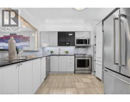 4pc Bathroom - 2323 Confederation Parkway Unit# 808, Mississauga, ON L5B1R6 Photo 10