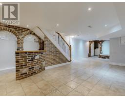 35 Day Avenue, Toronto, ON M6E3V7 Photo 17