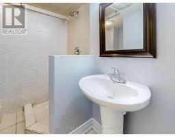 35 Day Avenue, Toronto, ON M6E3V7 Photo 18