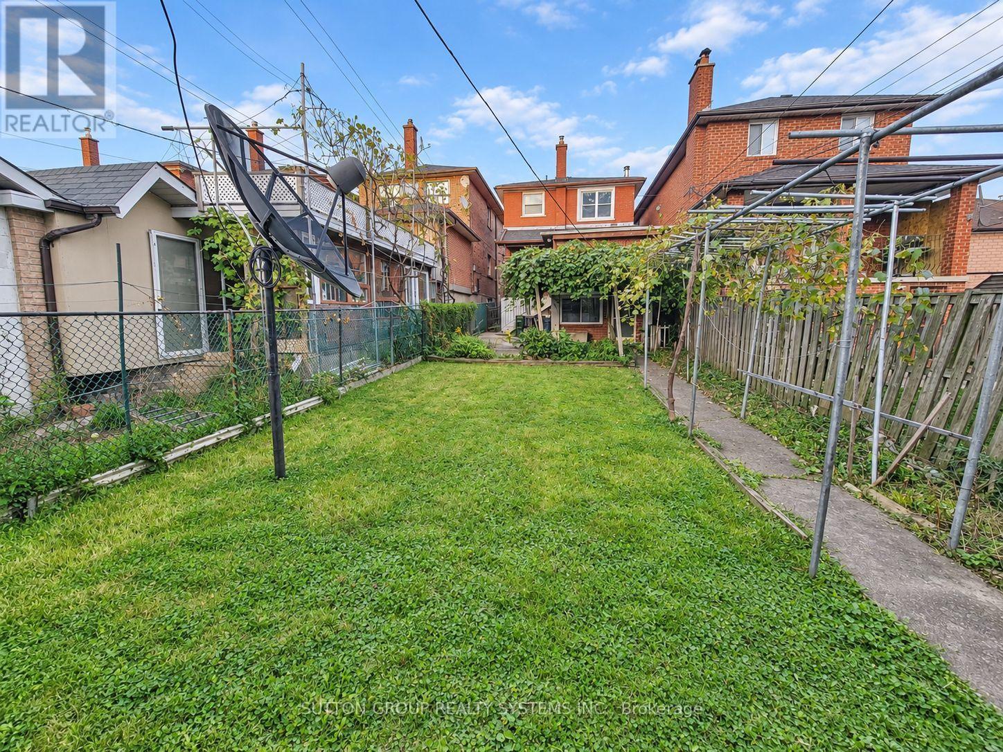 142 ENNERDALE ROAD - 25
