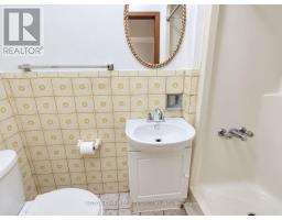 142 Ennerdale Road, Toronto, ON M6E4C9 Photo 18