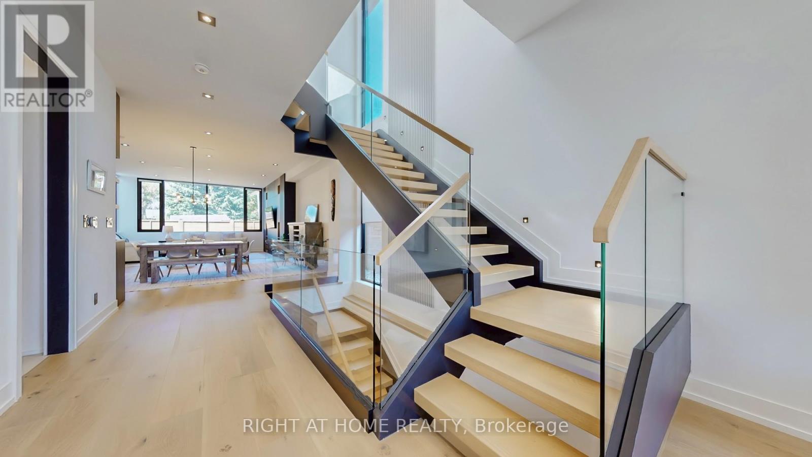 845 SEVENTH STREET, Mississauga (Lakeview) — photo 2