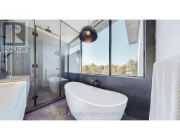Laundry room - 845 Seventh Street, Mississauga, ON L5E1N9 Photo 6