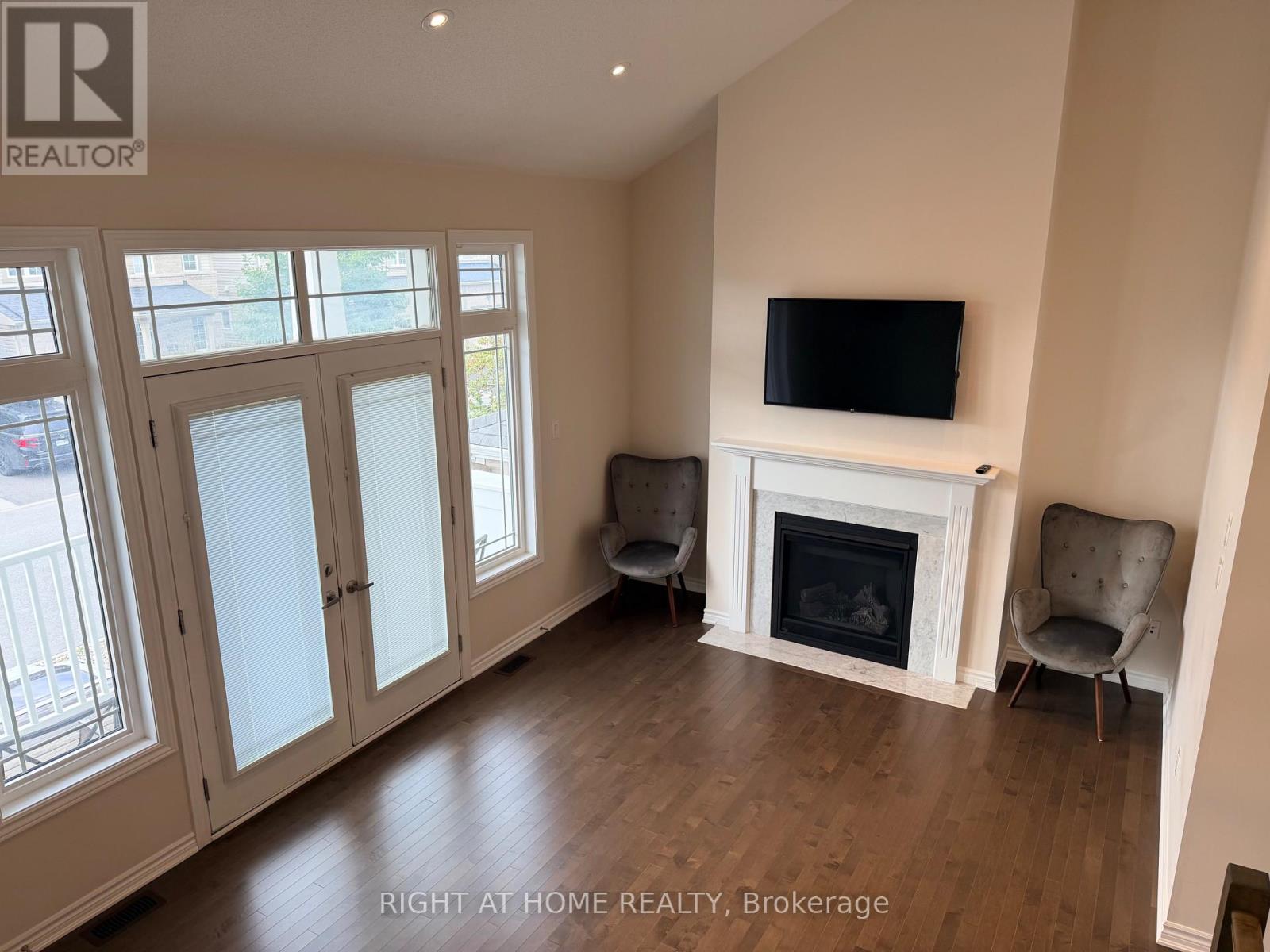 617 SILVER SPRUCE WAY, Ottawa — photo 10