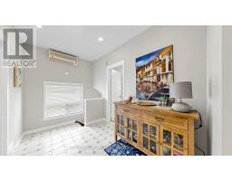Kitchen - 114 Rosemount Avenue, Toronto, ON M6H2M7 Photo 10